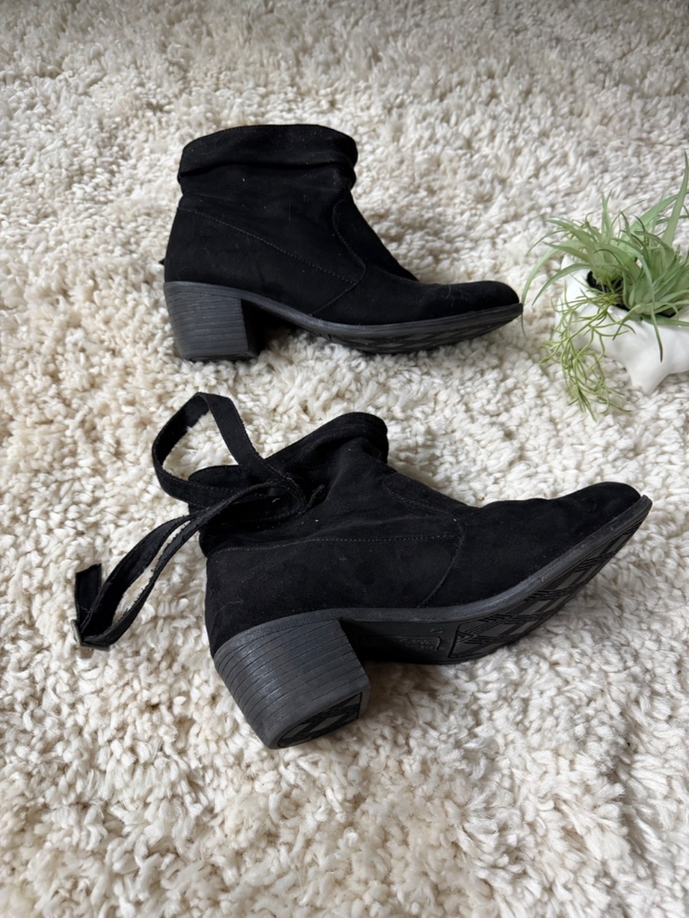 American Eagle Outfitters Black Suede Ankle Booties with Back Wrap Tie suede ank - Picture 5 of 8